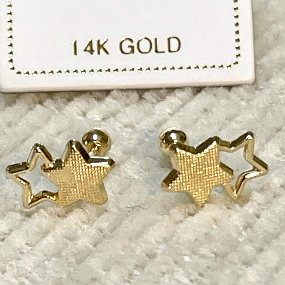 Solid Yellow Gold 14 Karat Nature Double Star 6x6mm   Earring